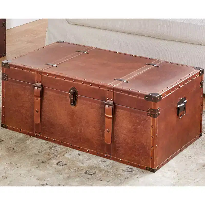 Table basse rectangulaire en simili cuir vieilli marron : solution de rangement d'inspiration vintage, aucun assemblage requis
